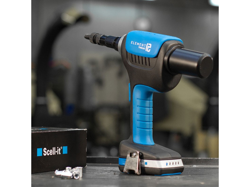 Заклепочник аккумуляторный E-12 Element для резьбовых заклепок M6-M12