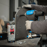 Аккумуляторный заклепочник Е-8 ELEMENT для резьбовых заклепок M3-M8 Аккумуляторный заклепочник Е-8 ELEMENT для резьбовых заклепок M3-M8